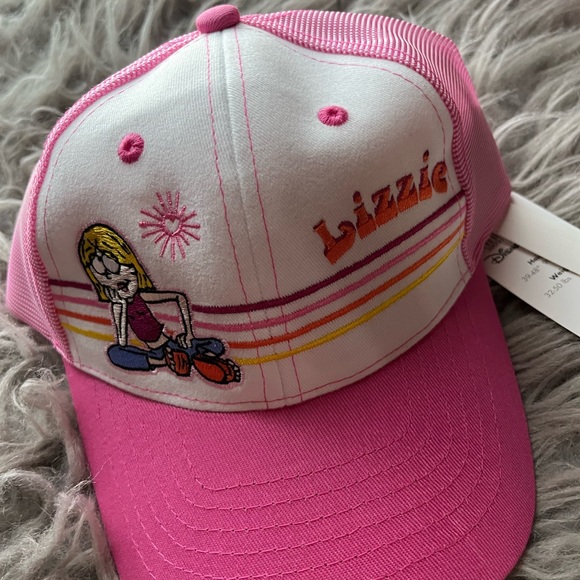 Disney store Girls Lizzie McGuire trucker hat NWT - Picture 2 of 4